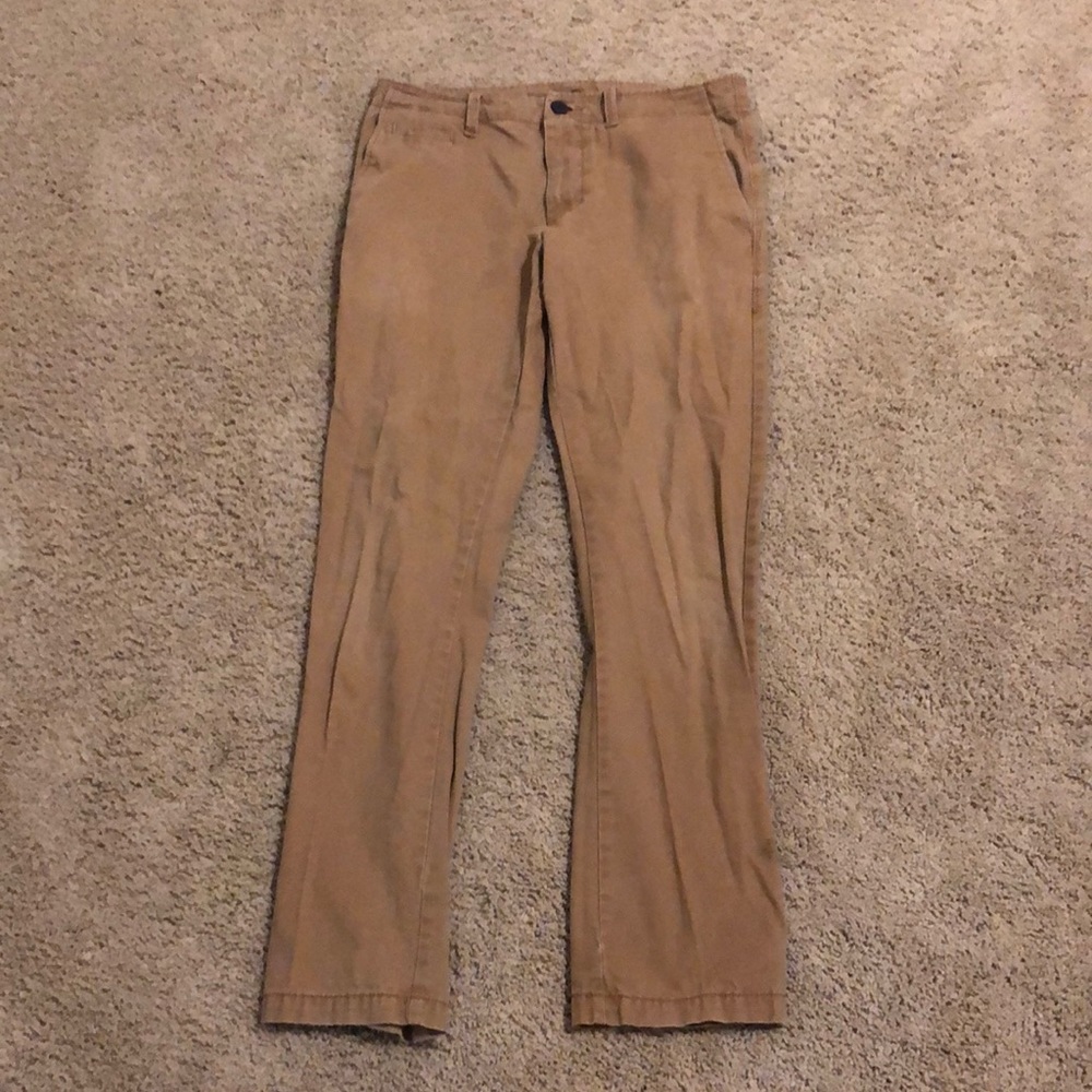 Tan khaki Old Navy pants. Size 30/32 “broken in slim” fit.